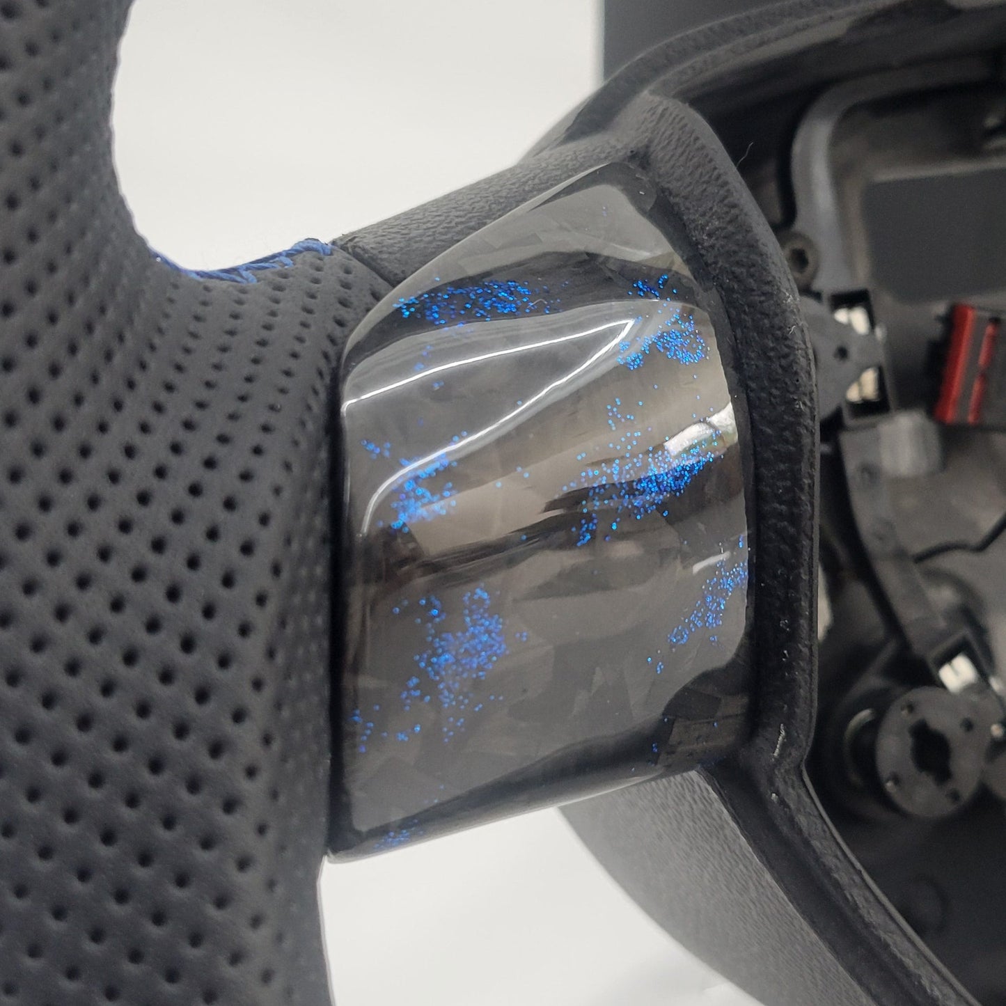 Ford Focus MK2 Forged Carbon & Leather Steering Wheel | Performance Blue Edition