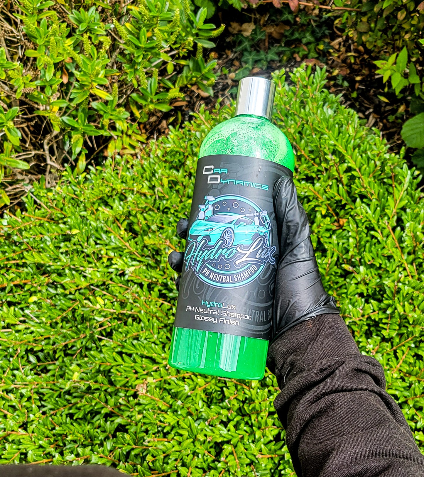 HydroLux_-_pH_Neutral_Shampoo_Glossy_Finish_Car_Dynamics_2 - Car Dynamics