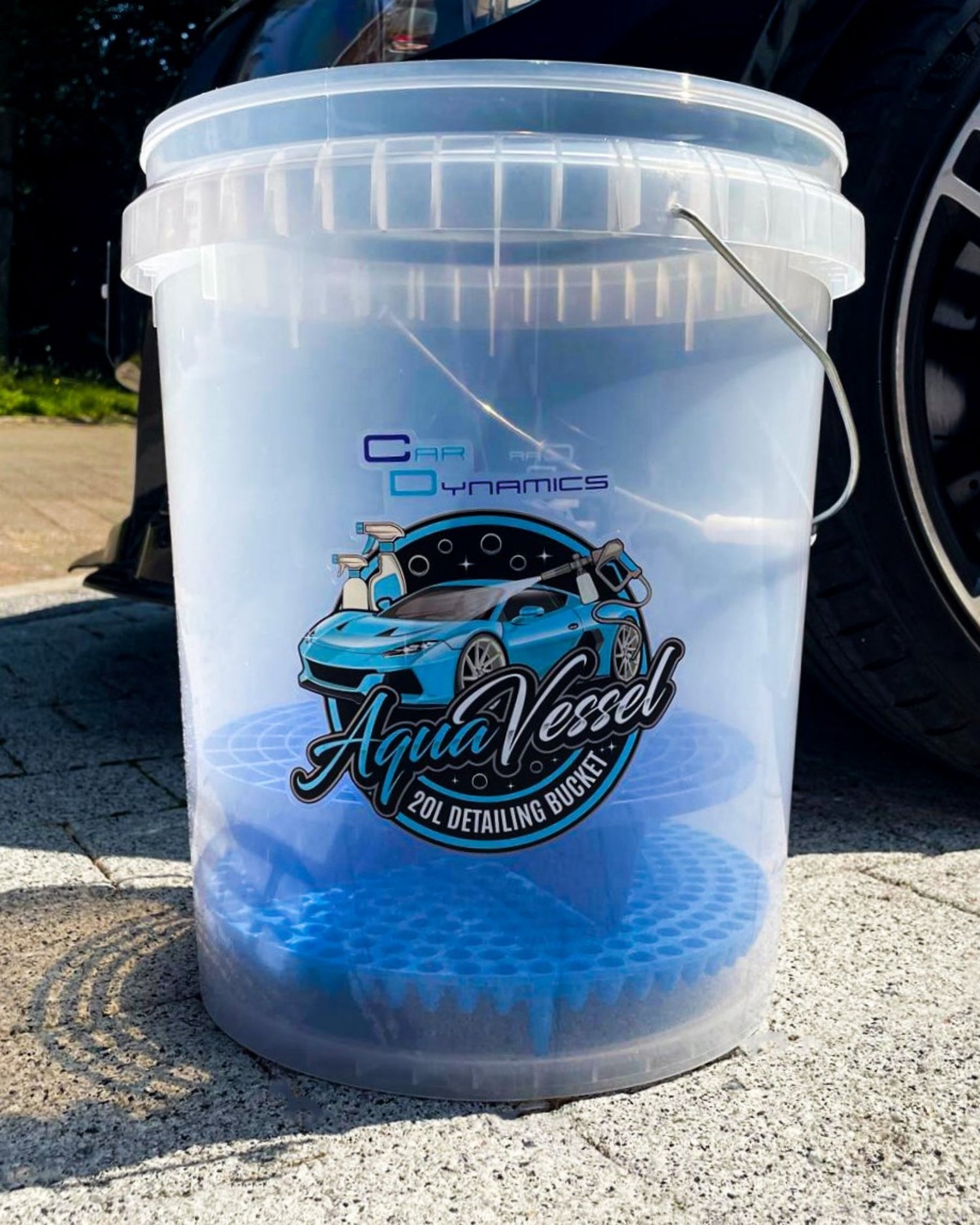 Buckets, Grit Guards & Brushes