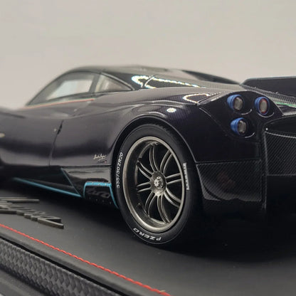 118BBRPaganiHuayraDinastia2015SpecialVersionVioletBBRModelsP1812CarD_14 - Car Dynamics 