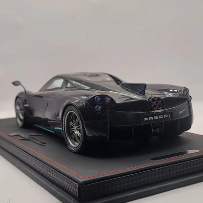 118BBRPaganiHuayraDinastia2015SpecialVersionVioletBBRModelsP1812CarD_15 - Car Dynamics 