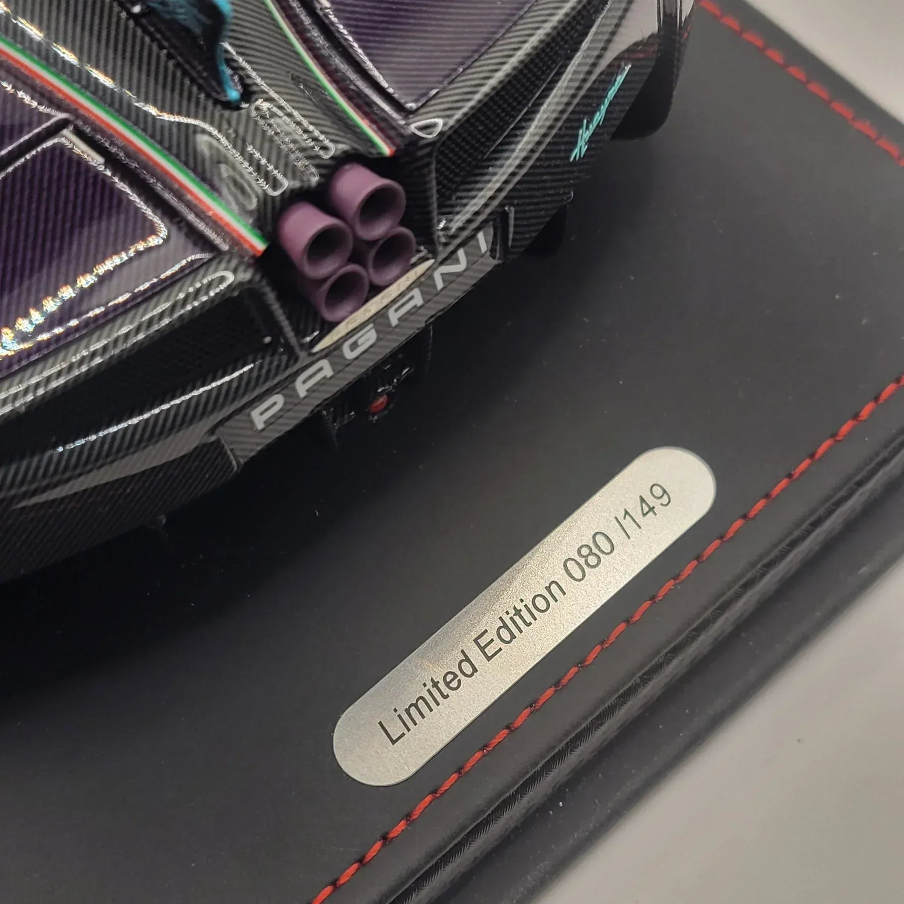 118BBRPaganiHuayraDinastia2015SpecialVersionVioletBBRModelsP1812CarD_17 - Car Dynamics 