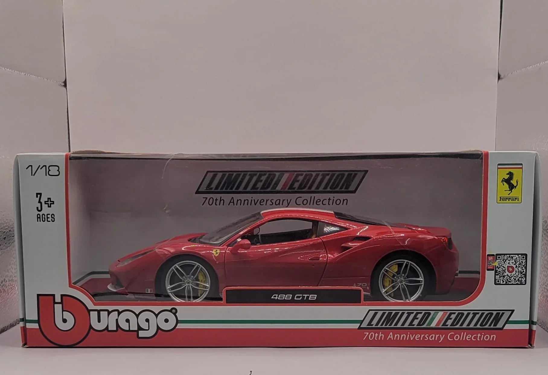 118BburagoFerrari488GTBTheSchumacher70thAnniversaryCollection_9 - Car Dynamics 