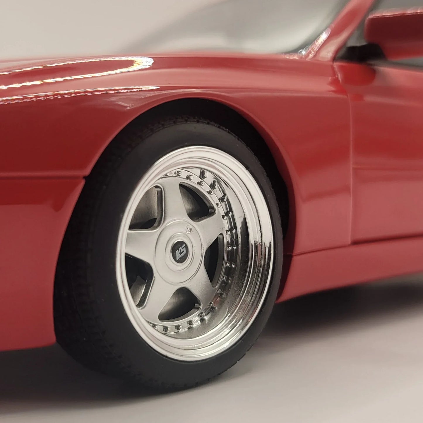 118GTSpiritBMW850iKoenigSpecialsKS81991LimitedEdition999Pieces_3 - Car Dynamics 
