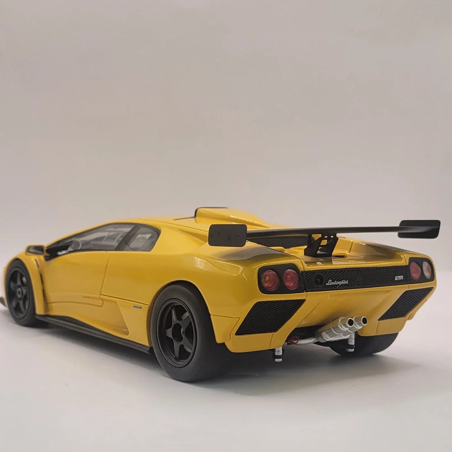 118GTSpiritLamborghiniDiabloGTRGTS18509YCardynamics_7 - Car Dynamics 