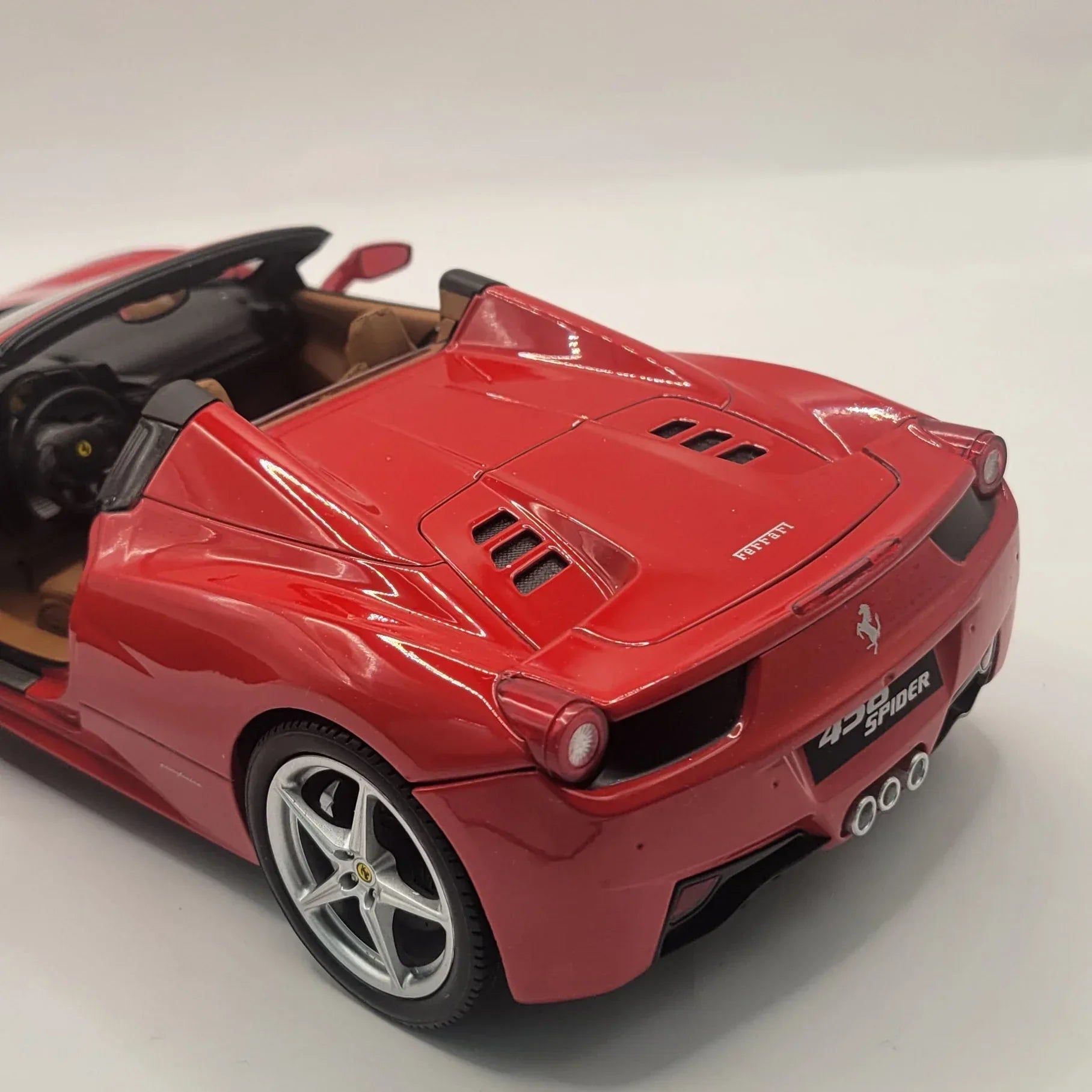 118HotWheelsFerrari458Spider_5 - Car Dynamics 