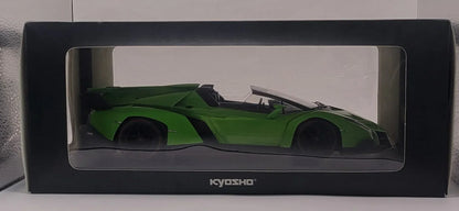 118KyoshoOUSIALamborghiniVenenoRoadsterGreenRedlineRare_11 - Car Dynamics 