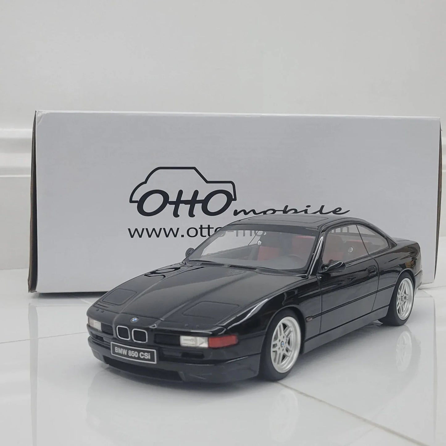 118OttoMobileBMW850CSIE31BlackOT904_5 - Car Dynamics 