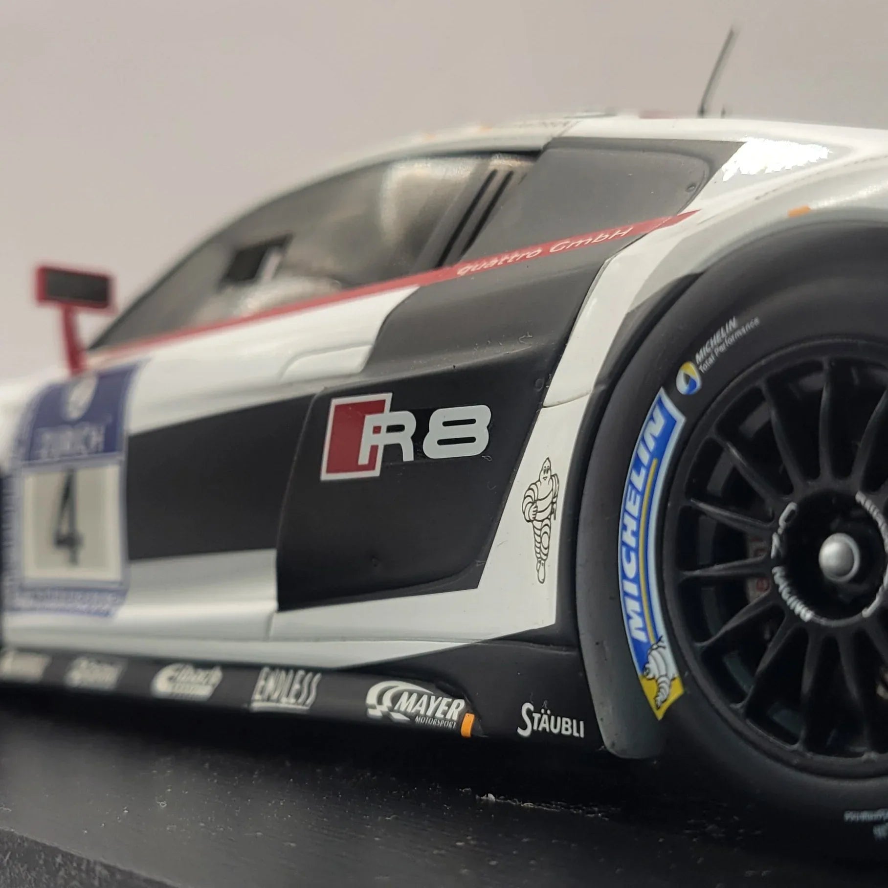 118SparkAudiR8LMSUltraWinner24HNurburgring_4201418SG009_8 - Car Dynamics 