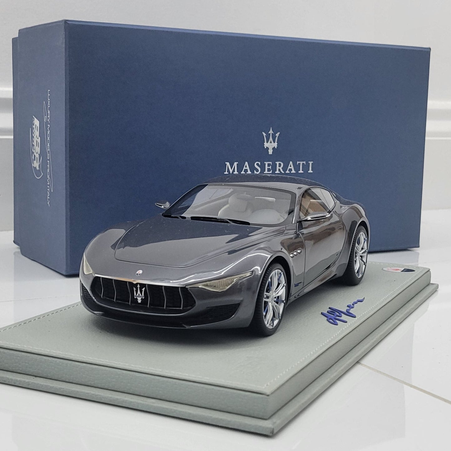 BBR 1:18 Maserati Alfieri 2014 | LIMITED EDITION 250pcs | 196 OF 250 | P1891