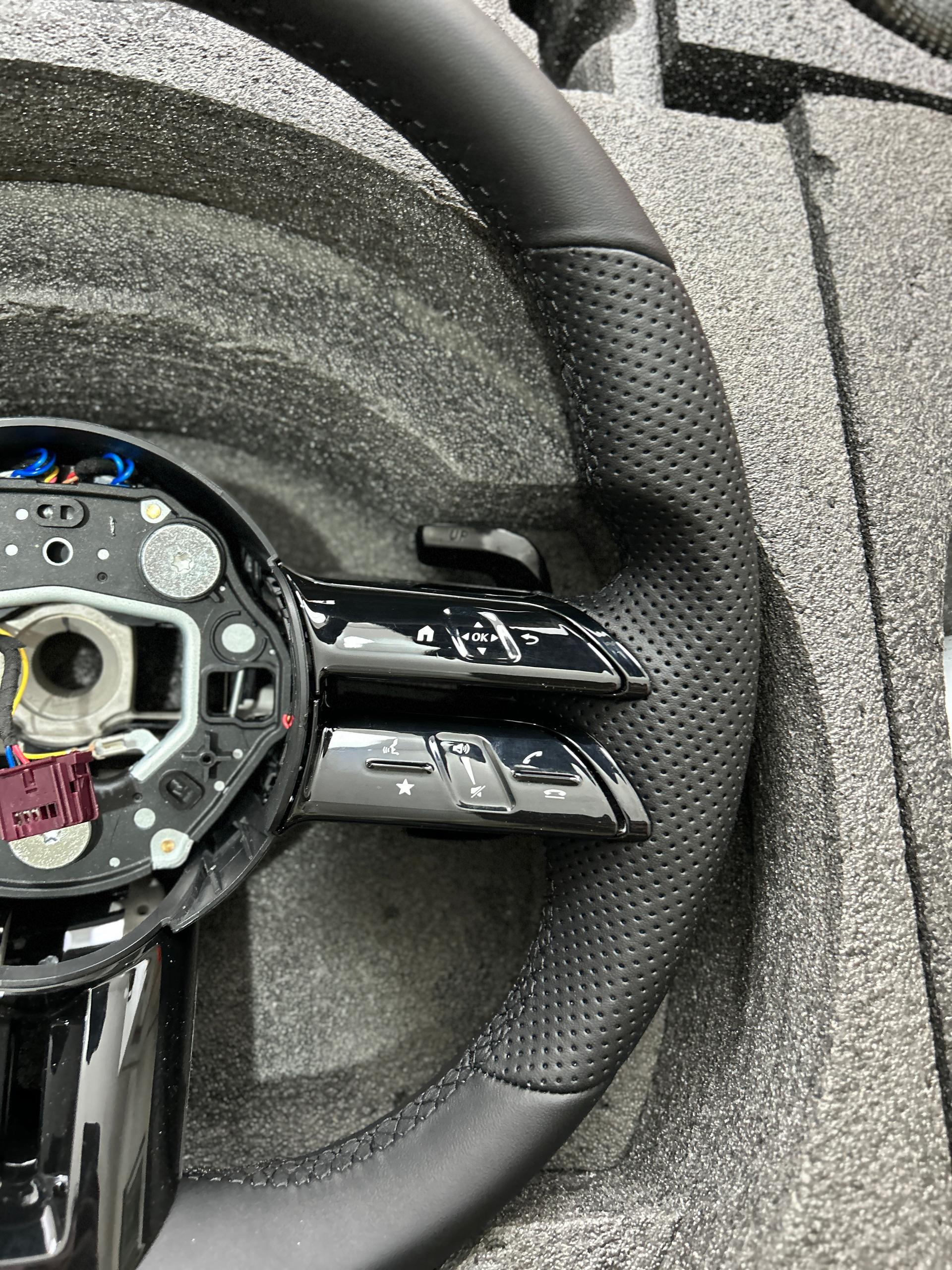 Mercedes-Benz Custom AMG Leather Flat Bottom Steering Wheel image 2