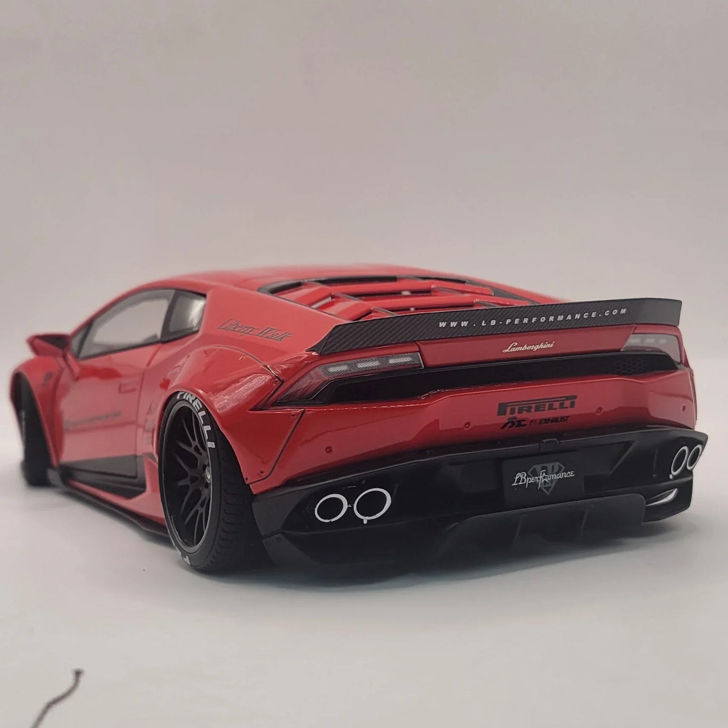 AUTOart118LB-WorksLamborghiniHuracanRed79123_3 - Car Dynamics 