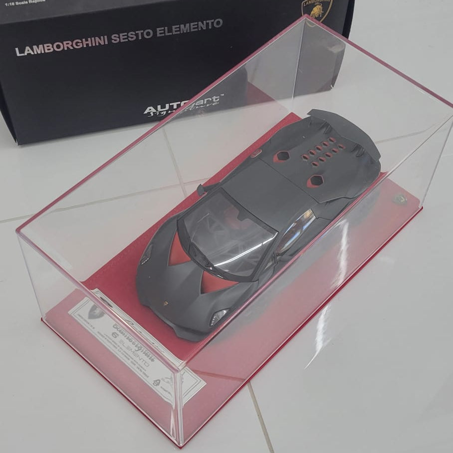 AUTOart 1:18 Lamborghini Sesto Elemento ( Grey Carbon Fiber Pattern ) With Alcantara Base & Plaque | 74671