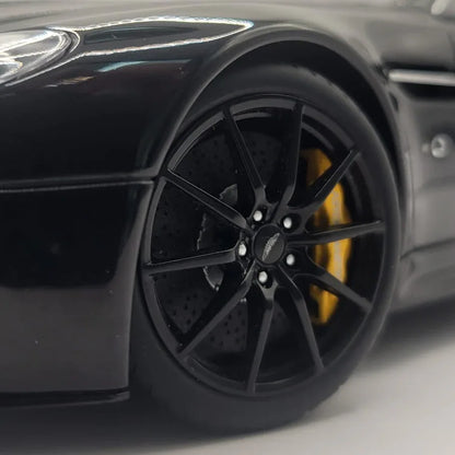 AUTOart_1_18_Aston_Martin_V12_Vantage_S_2015_Jet_Black_70253 - Car Dynamics 