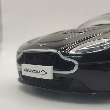 AUTOart_1_18_Aston_Martin_V12_Vantage_S_2015_Jet_Black_70253_1 - Car Dynamics 