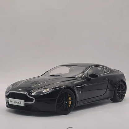 AUTOart_1_18_Aston_Martin_V12_Vantage_S_2015_Jet_Black_70253_2 - Car Dynamics 