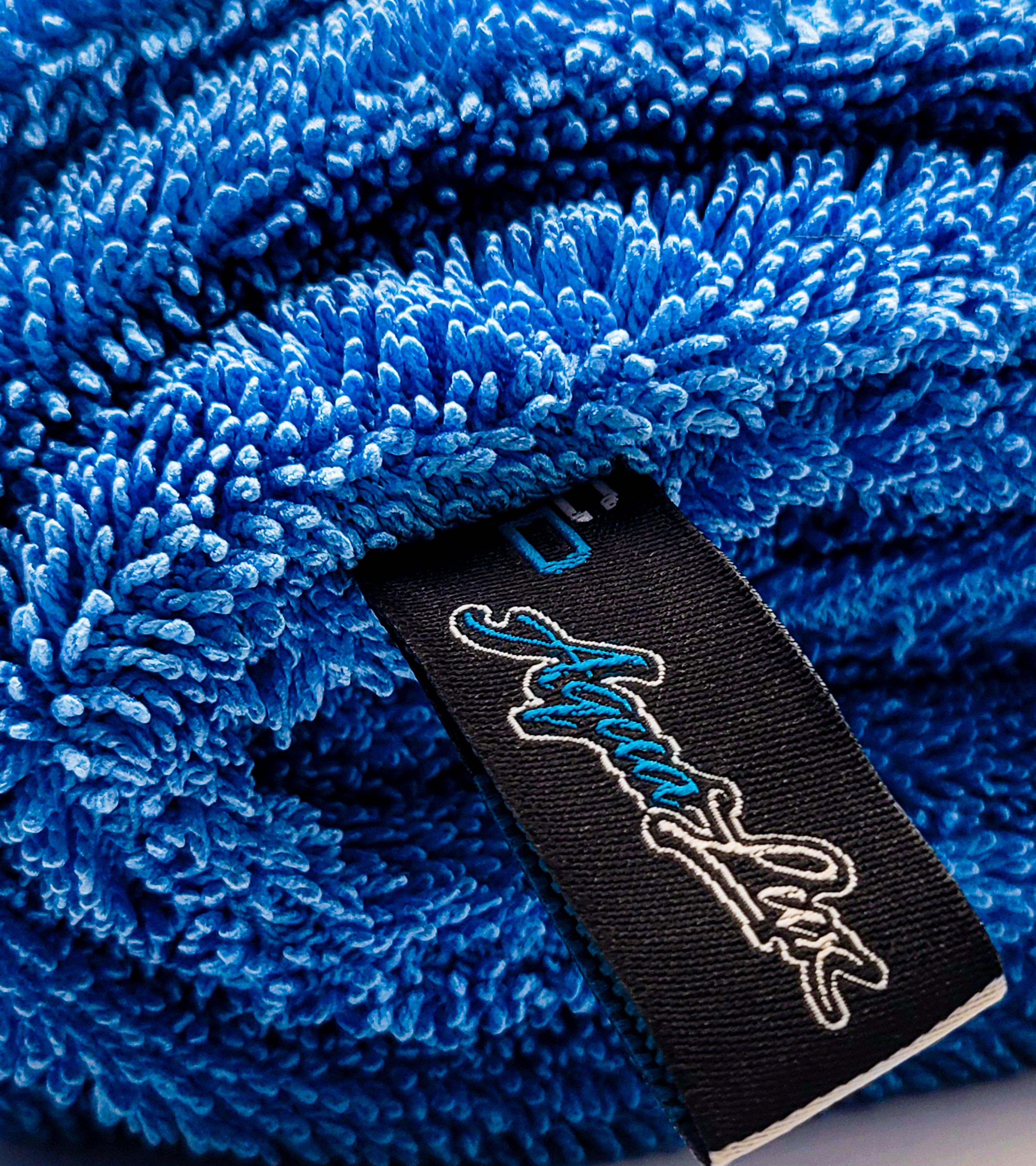 AquaLux 1200 - Double Twisted Microfibre Towel 1200 GSM (90cm x 60cm)