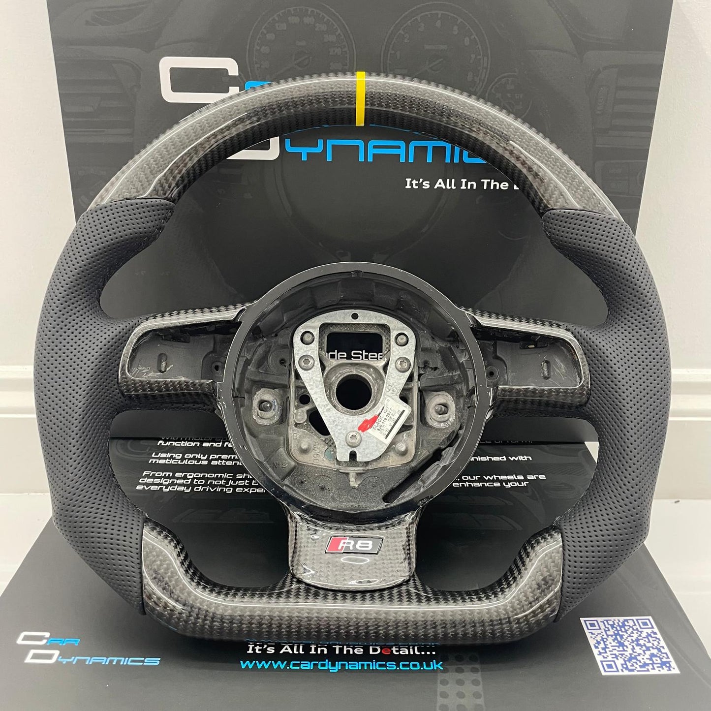 Audi R8 Vegas Yellow Edition Carbon Fibre Flat Bottom Steering Wheel | GEN 1 Audi R8