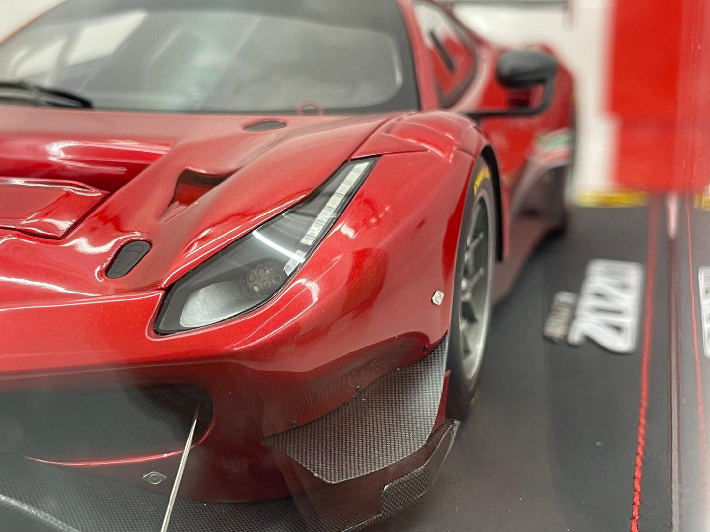 BBR 1:18 Ferrari 488 GT3 2020 Rosso Fuoco 21/24 | P18187E