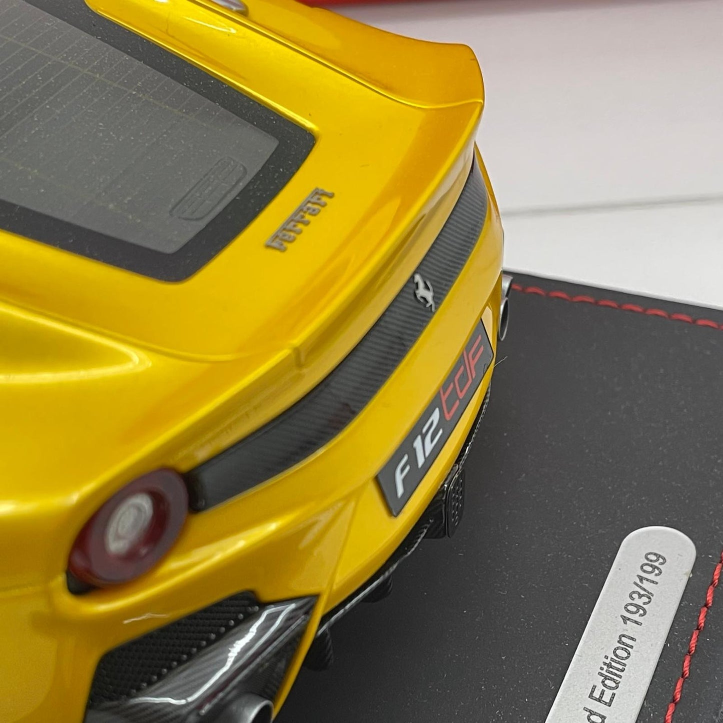 BBR 1:18 Ferrari F12 TDF 2015 Giallo Tristrato 193/199 |  P18121A