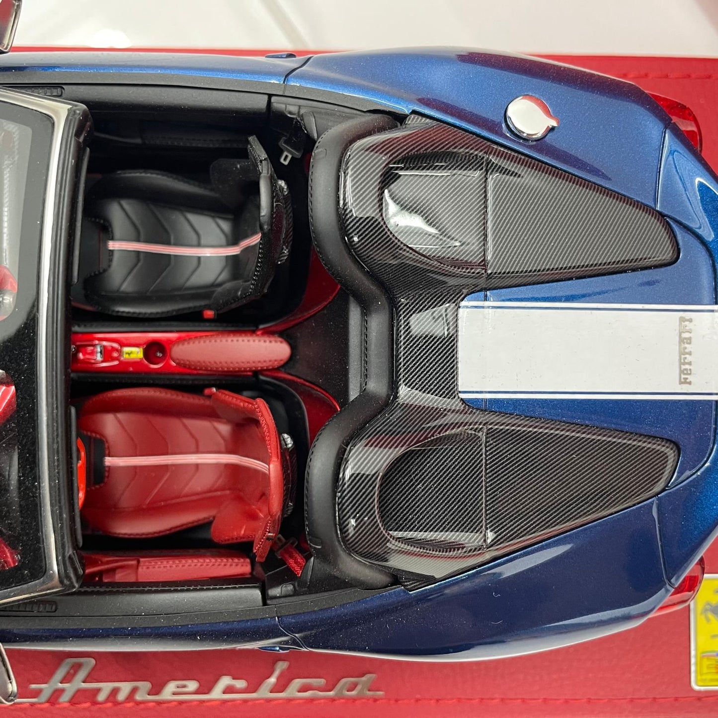 BBR 1:18 Ferrari F60 America 2014 Blu 115/250 | 60th Anniversary | P18125