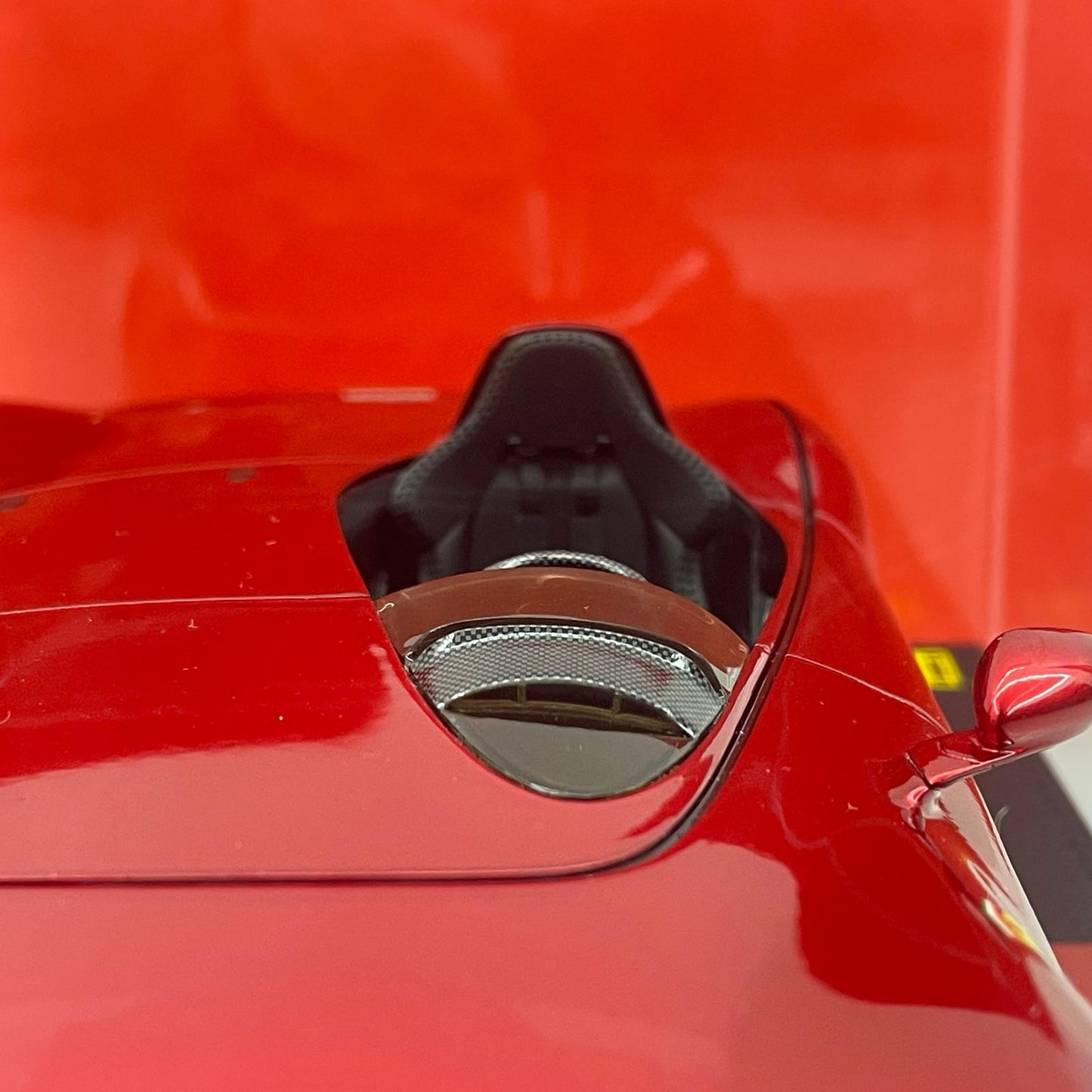 BBR 1:18 Ferrari SP1 Monza Paris Auto Show 2018 Rosso Magma 164/240 |  P18164B