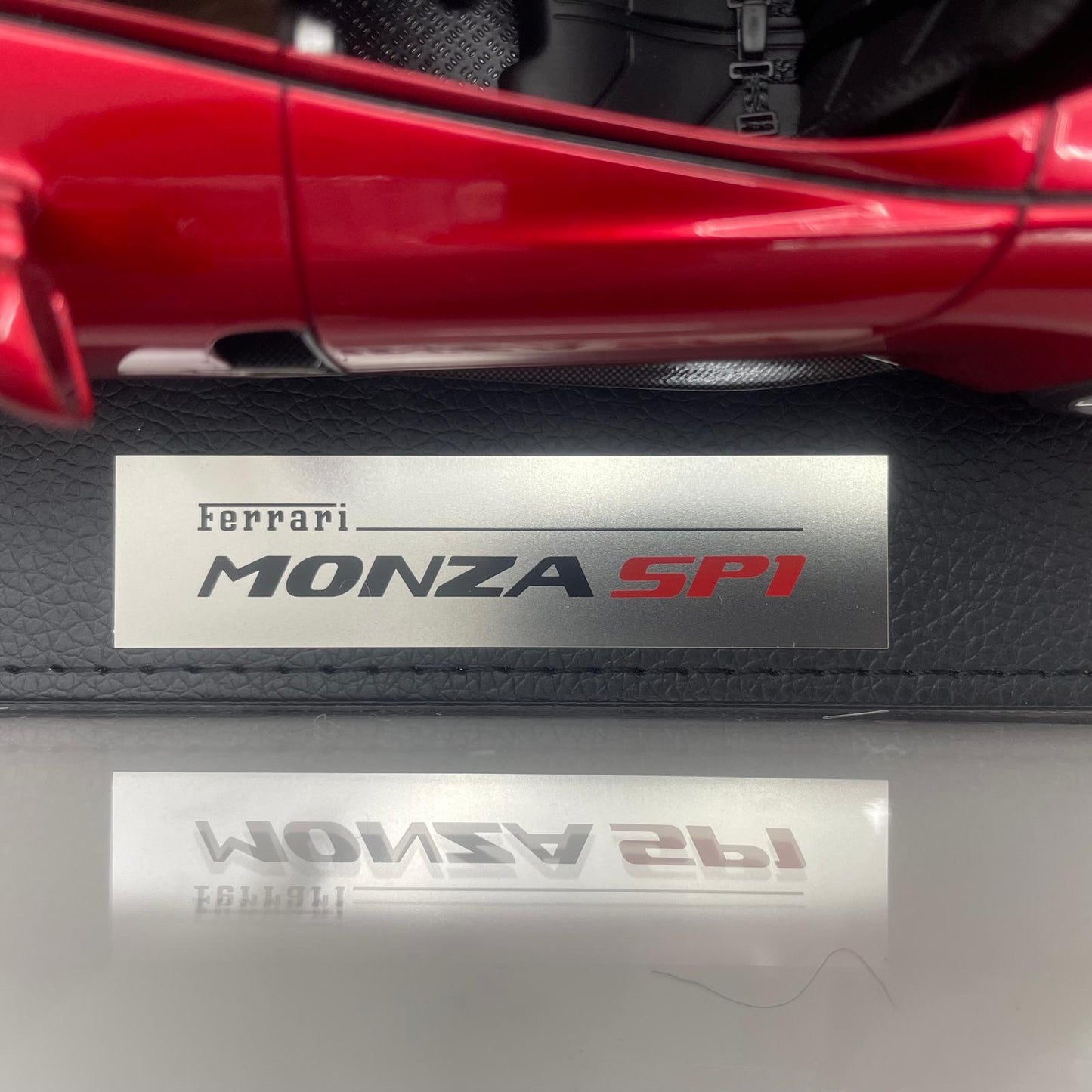 BBR 1:18 Ferrari SP1 Monza Paris Auto Show 2018 Rosso Magma 164/240 |  P18164B