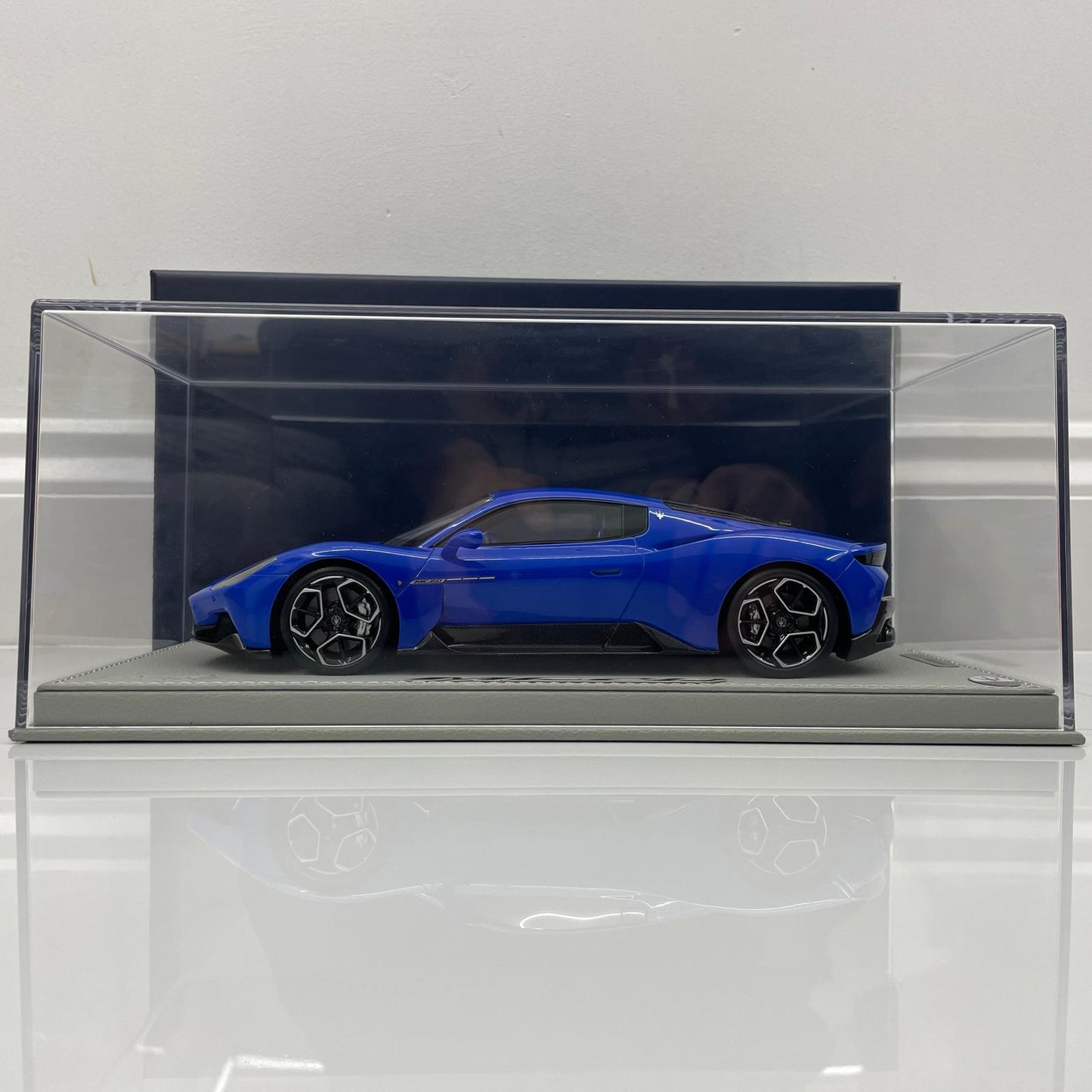 BBR 1:18 Maserati MC20 2020 Blu Infinito 36/42 | P18191E1