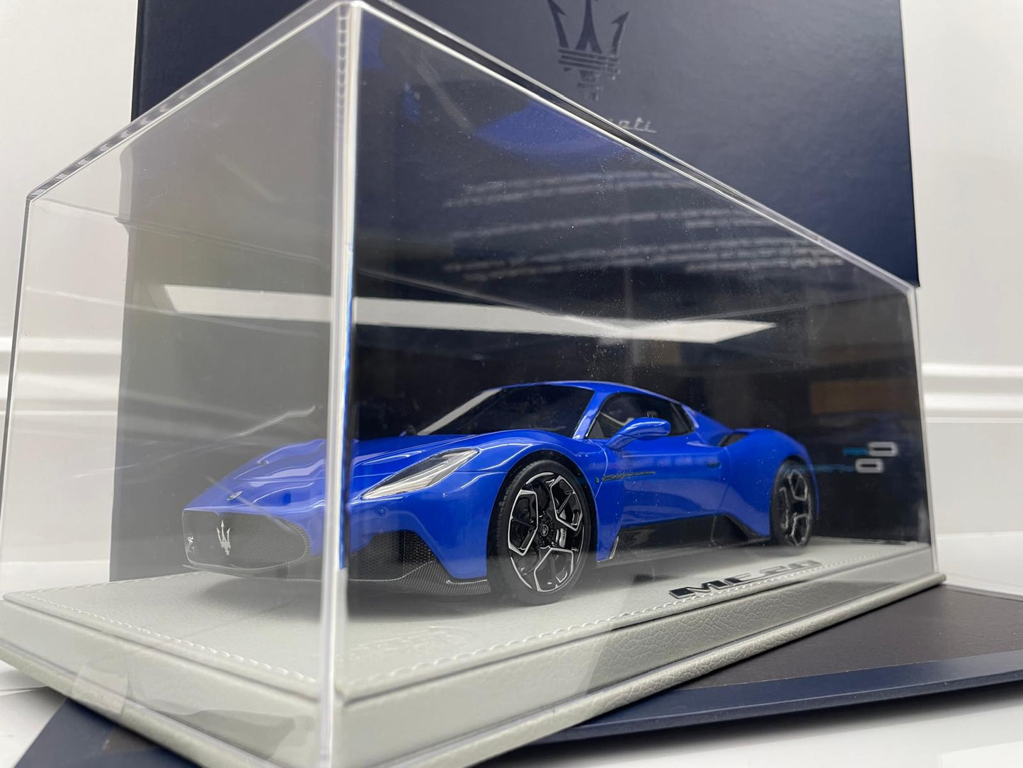 BBR 1:18 Maserati MC20 2020 Blu Infinito 36/42 | P18191E1