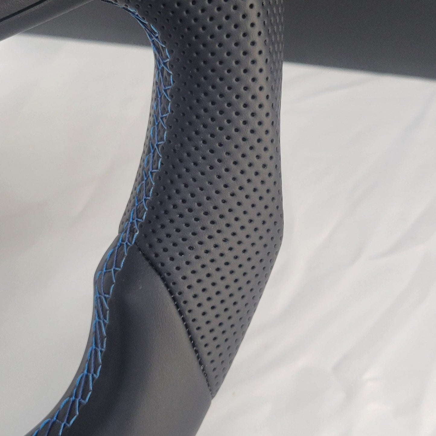 BMW F-Series Leather & Forged Carbon Steering Wheel | Estoril Triple Blue Edition