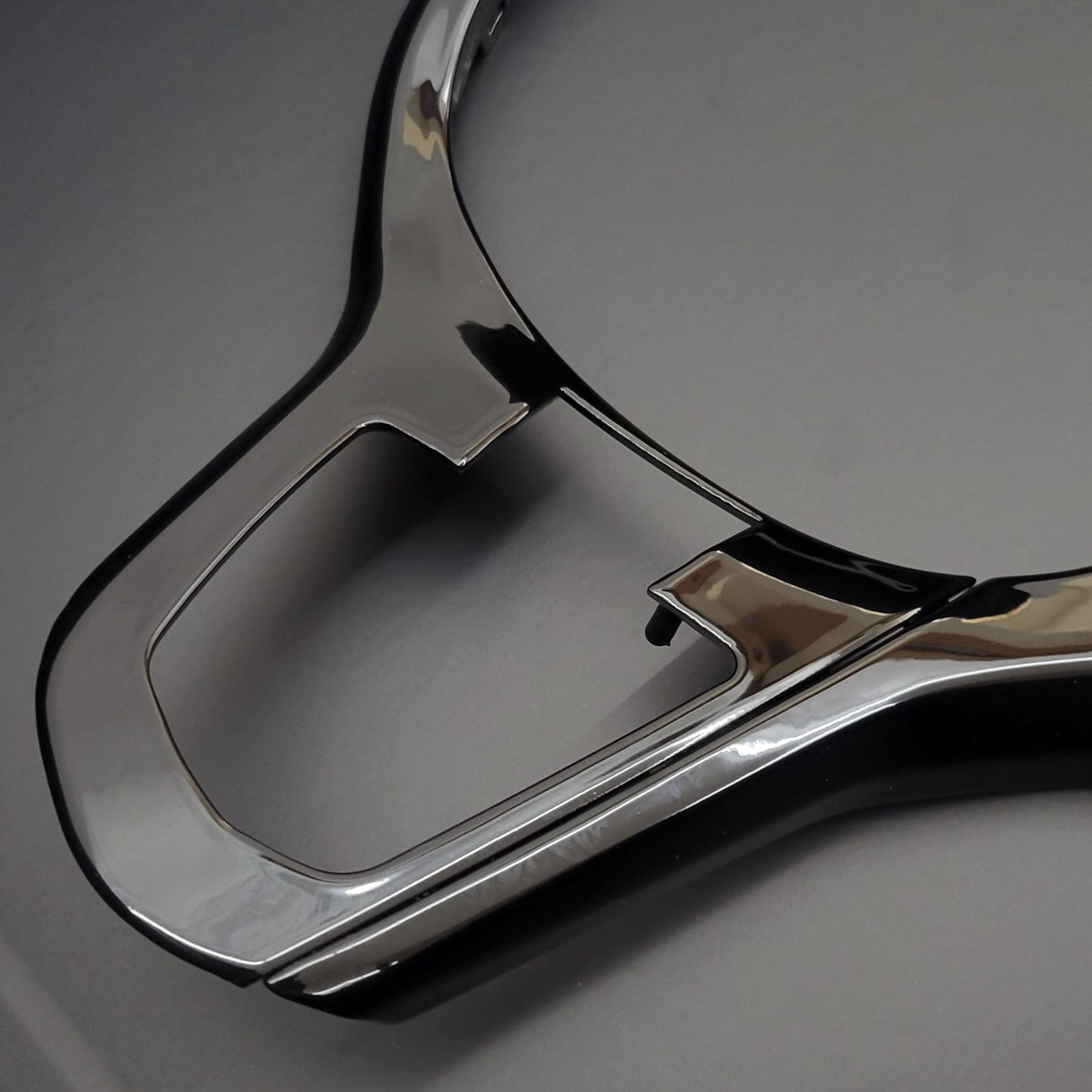 BMW G-Series Gloss Black Steering Wheel Trim | Pre Facelift