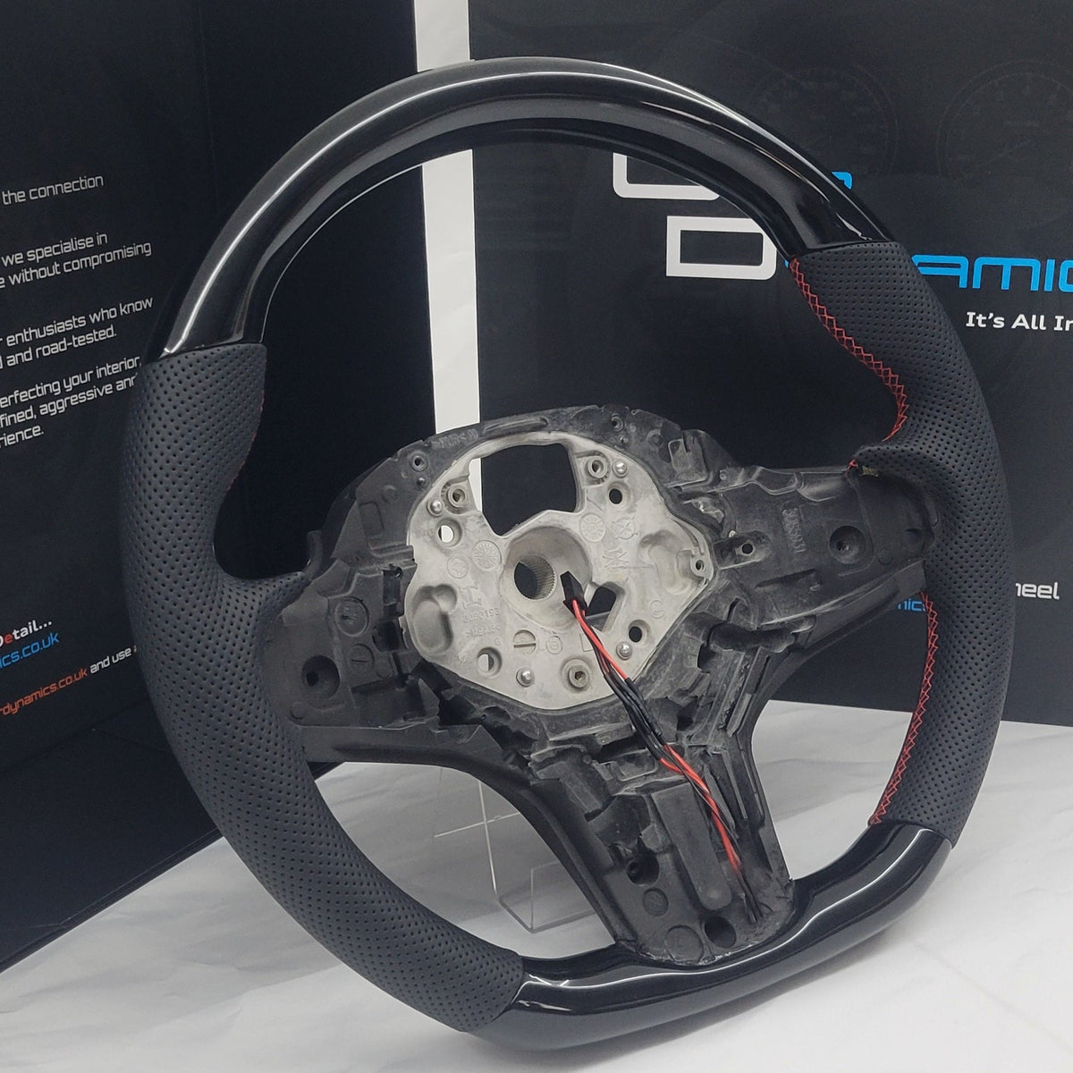 BMW G-Series Leather & Piano Black Steering Wheel