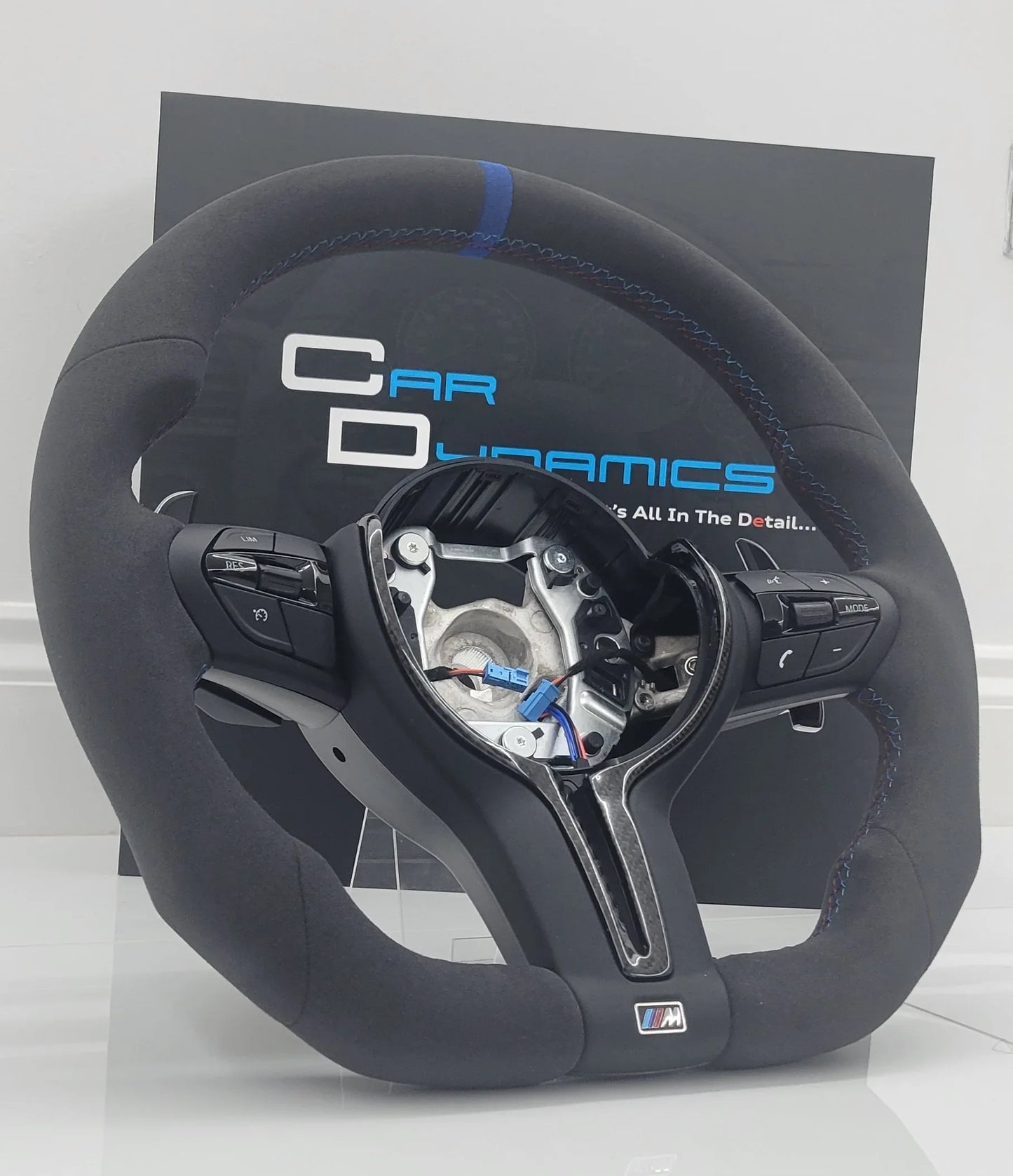BMWMPerformanceAlcantara_GlossCarbonFibreMBlueEditionFlatBottomSteeringWheelF-Series_4 - Car Dynamics 