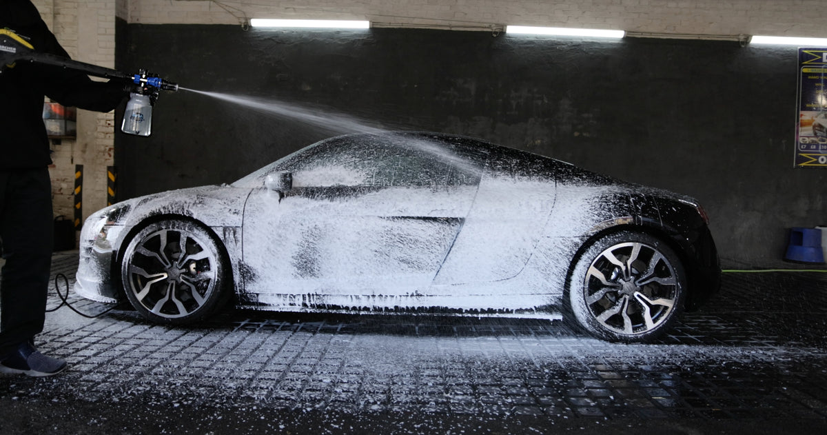 Tyre Dressing Application 1