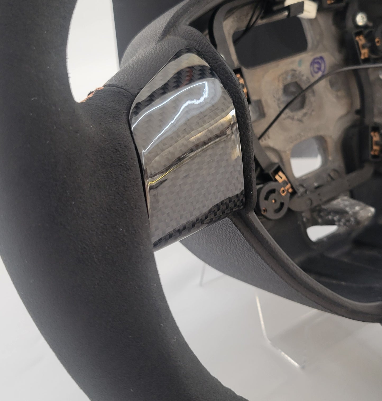 Ford Focus MK2 Carbon & Alcantara Steering Wheel | Electric Orange Edition