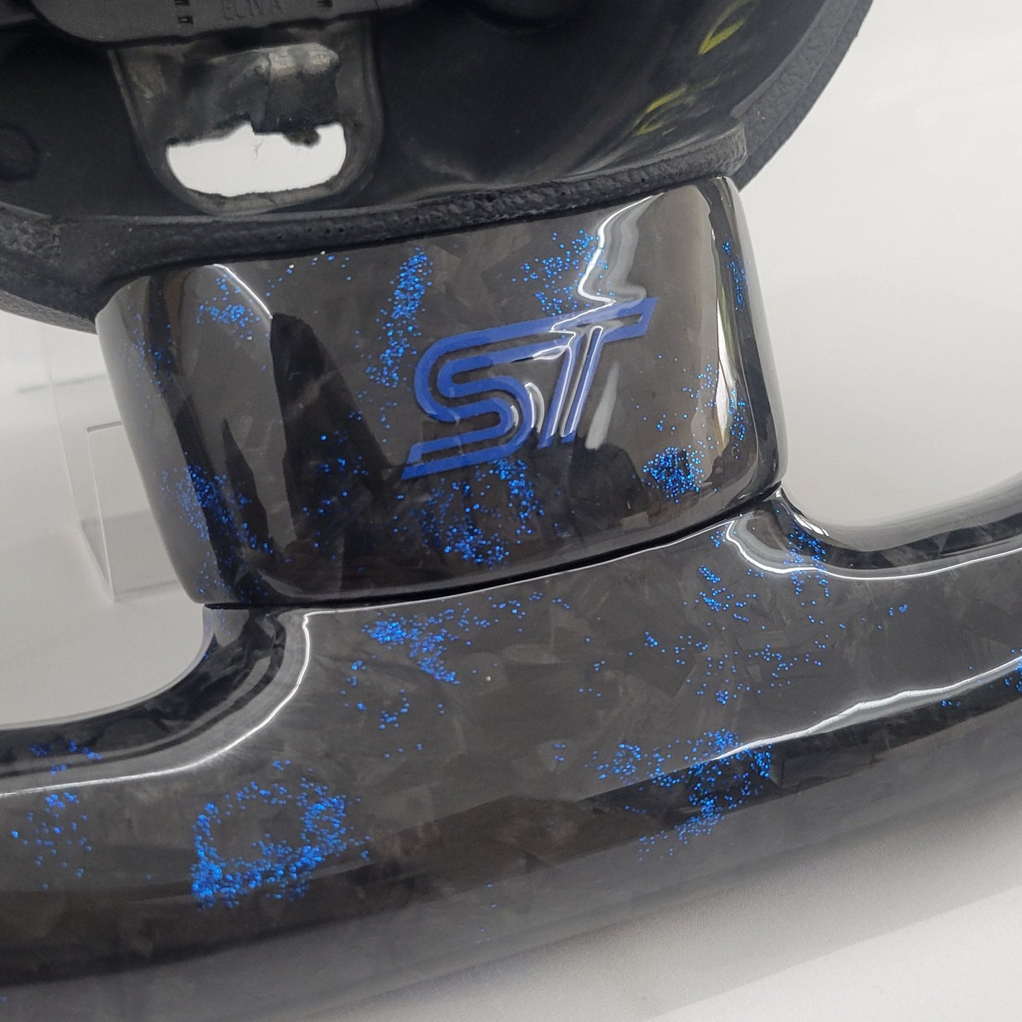 Ford Focus MK2 Forged Carbon & Leather Steering Wheel | Performance Blue Edition