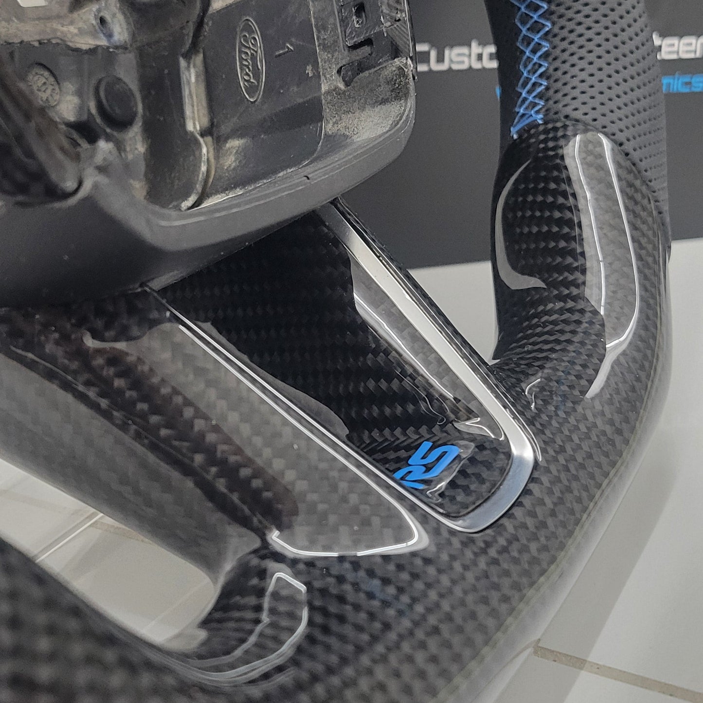 Ford Focus RS Custom Carbon Fibre Steering Wheel | Nitrous Blue Edition | MK3