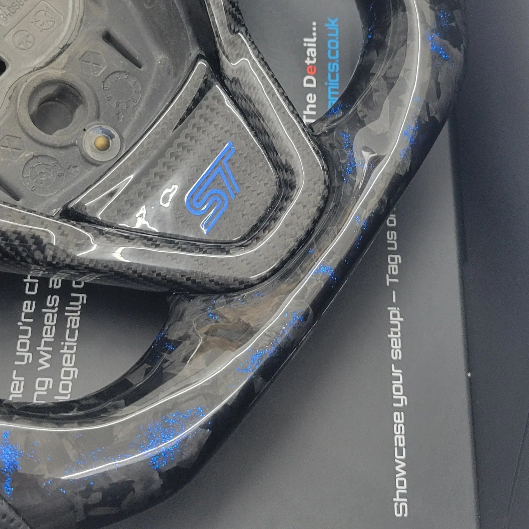 Ford_Fiesta_Custom_Forged_Carbon_Fibre_Steering_Wheel_Performance_Blue_Edition_MK7_MK7.5_2009-2017_Car_Dynamics_2 - Car Dynamics 