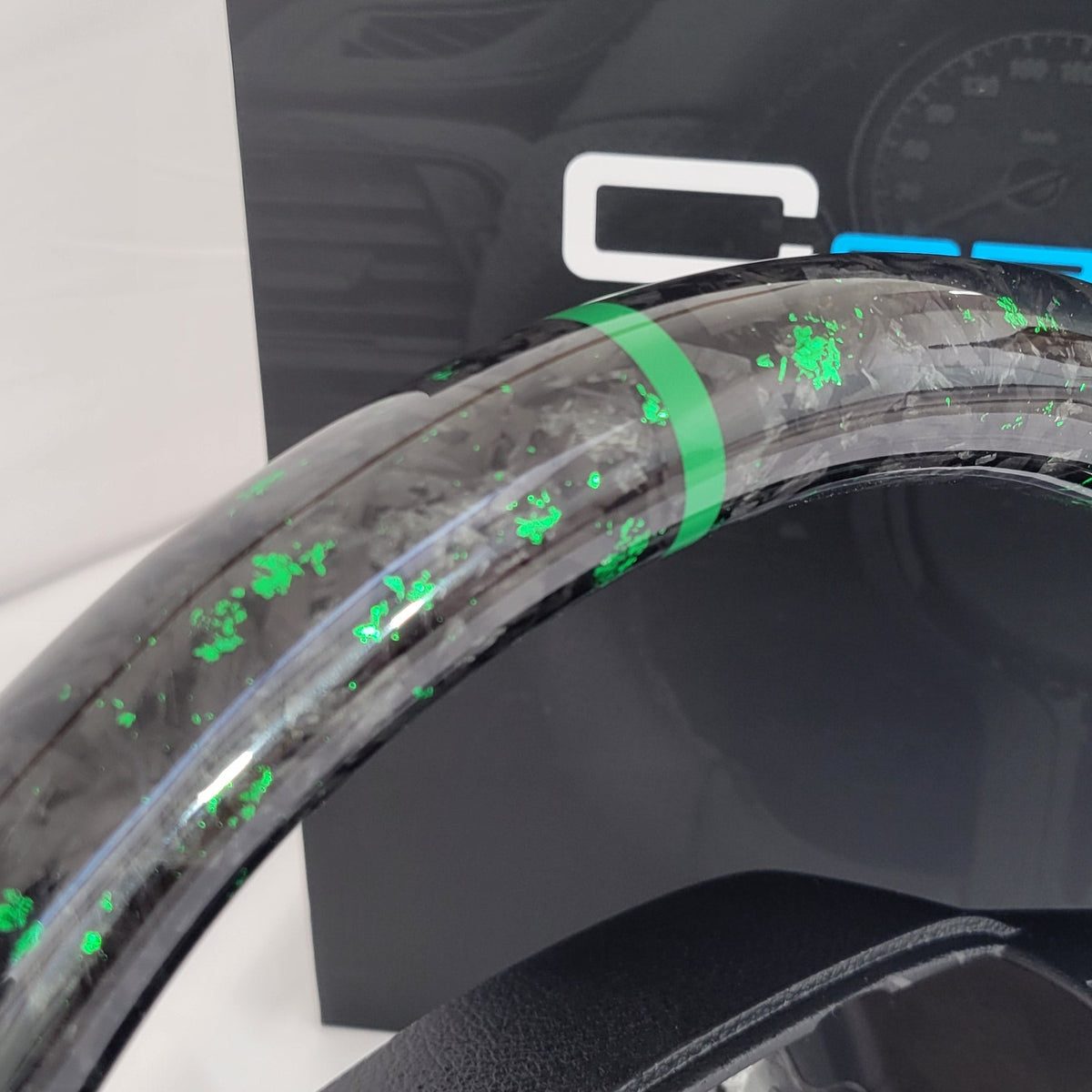 Ford Focus MK2 Forged Carbon & Leather Steering Wheel | Mean Green Edition