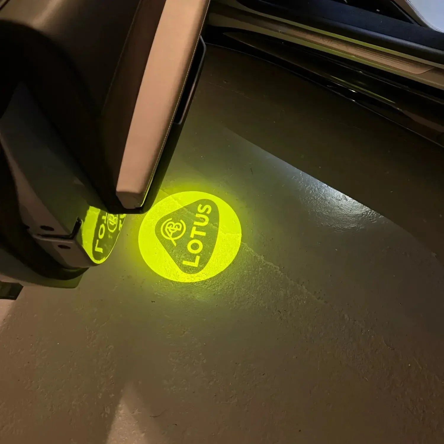 LotusLED2PackPuddleLightKitEmira_Eletre.Emeya - Car Dynamics 