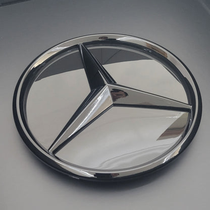 Mercedes W205/C205 Front Grill Badge | Schwarz Black Edition