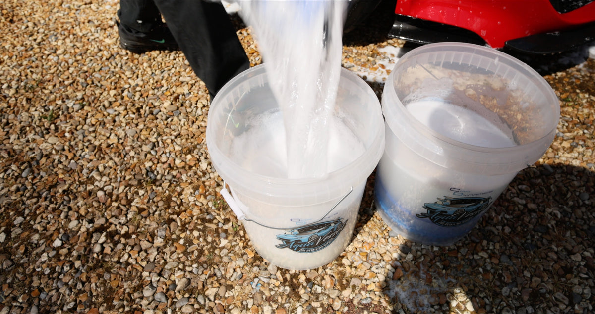 Tyre Dressing Application 1