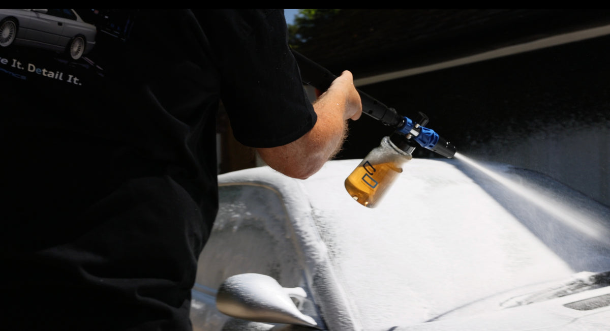 Tyre Dressing Application 1
