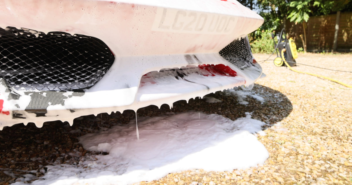 Tyre Dressing Application 1