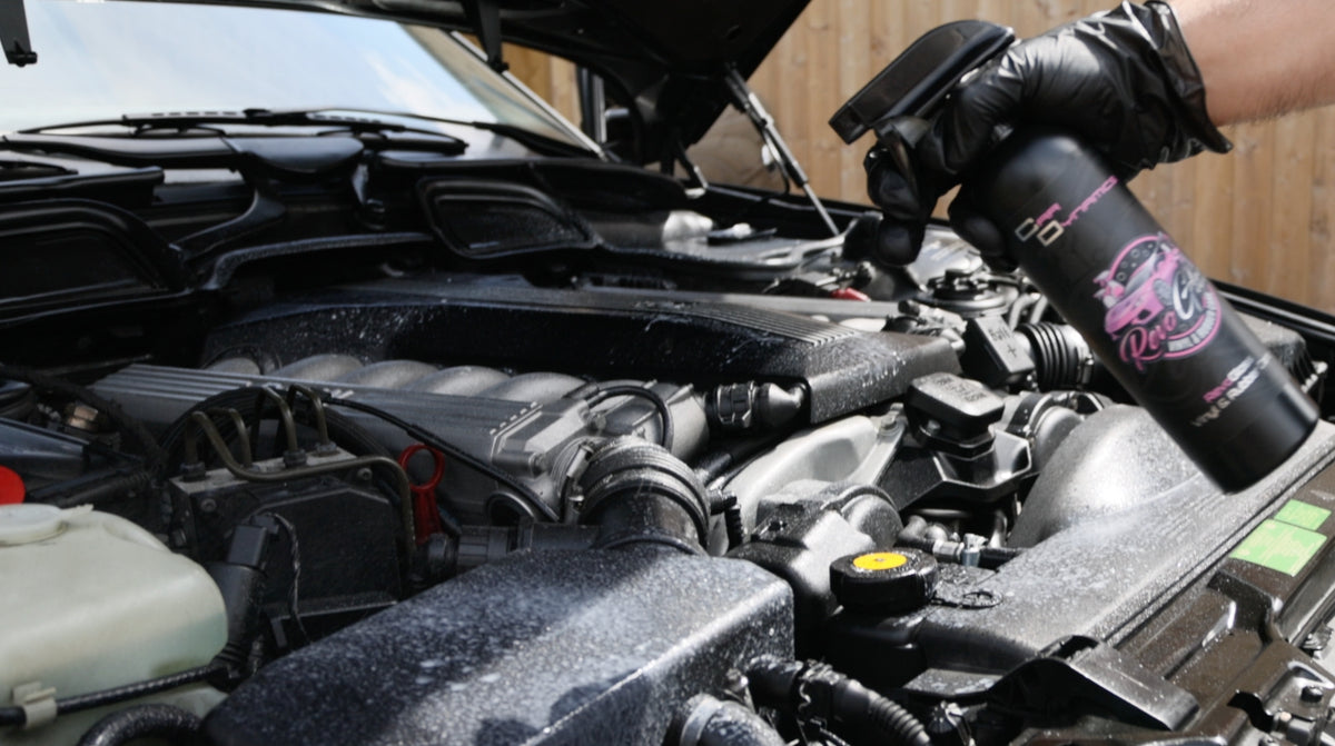 Tyre Dressing Application 1