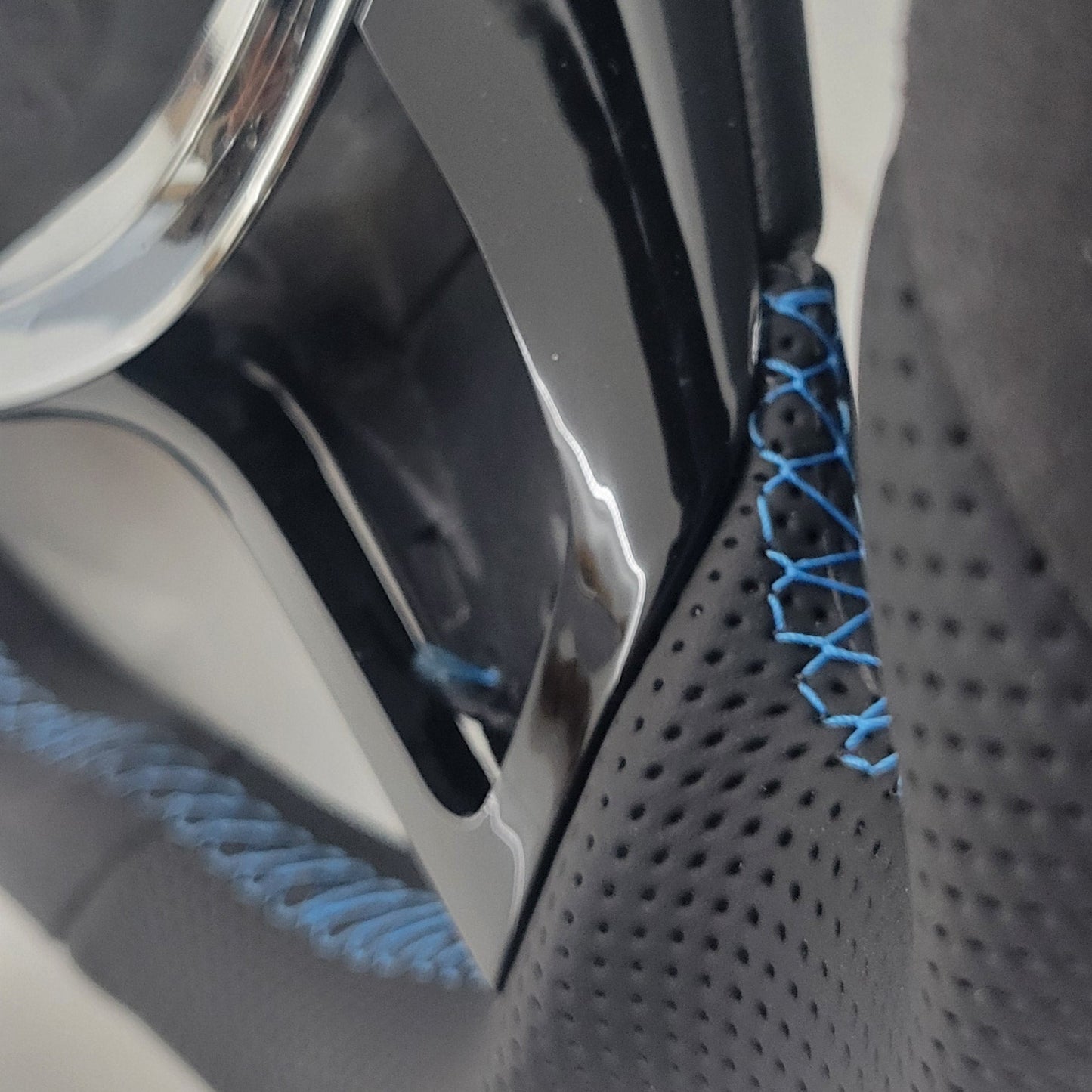 Volkswagen T6 Custom Alcantara & Leather Flat Bottom Steering Wheel | Gulf Blue Edition | T6 Transporter