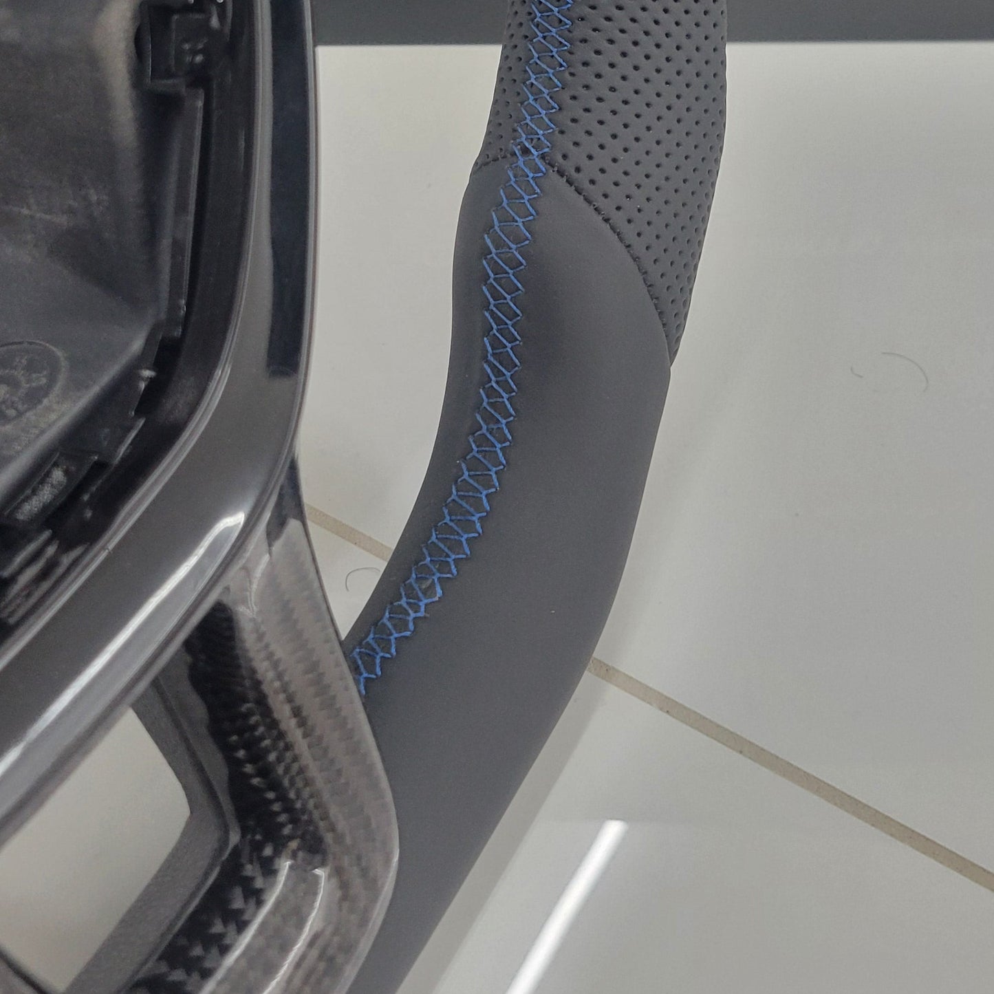 Volkswagen T6 Custom Carbon Fibre & Leather Flat Bottom Steering Wheel | Rising Blue Edition | T6 Transporter Non Multifunctional Version