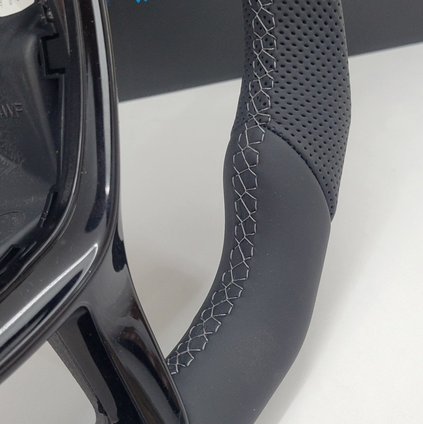 Volkswagen Transporter Leather Flat Bottom | Gloss Black Edition