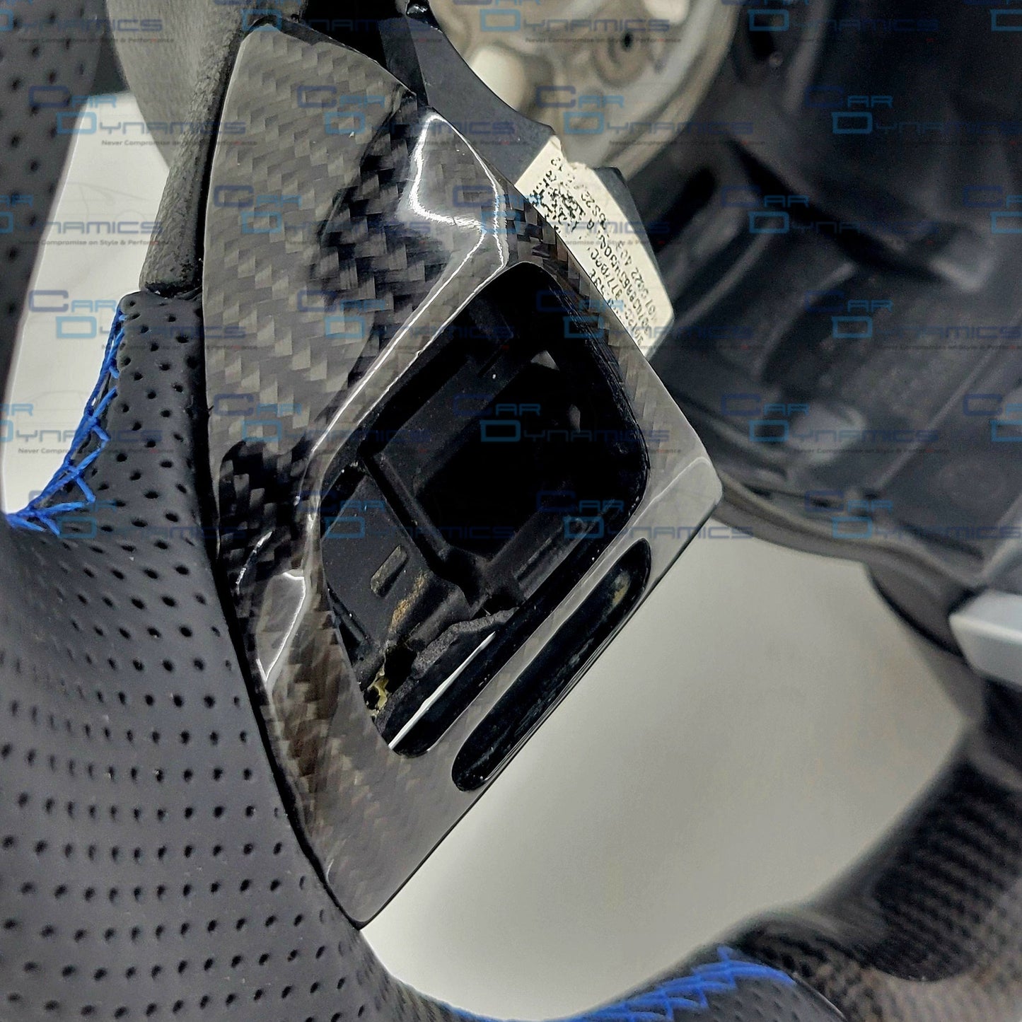 Volkswagen Custom Carbon Fibre Flat Bottom Steering Wheel Transporter T5.1 , MK6 | Multifunctional Version | German Blue Edition