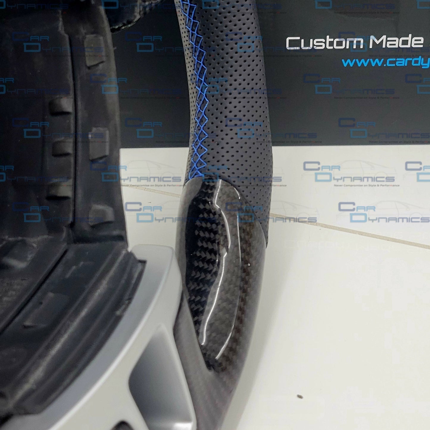 Volkswagen Custom Carbon Fibre Flat Bottom Steering Wheel Transporter T5.1 , MK6 | Multifunctional Version | German Blue Edition